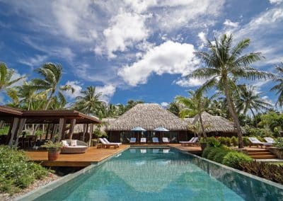 Four Seasons Hotel Bora Bora